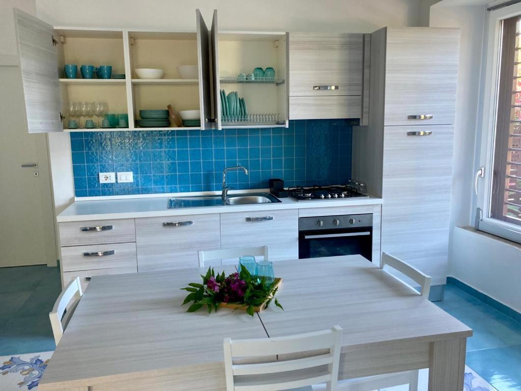 Stella Maris B Apartment ซานตามาเรีย ดิ กาสเตลลาบาเต ภายนอก รูปภาพ
